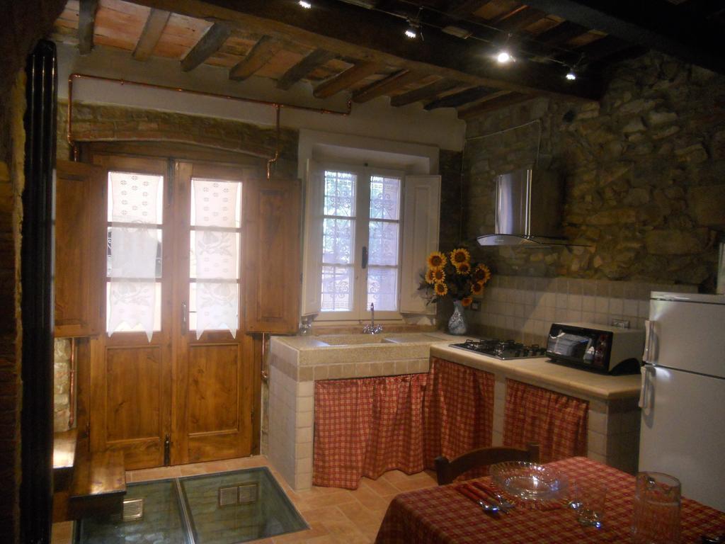 Apartment Casa Antica Chianni Rum bild
