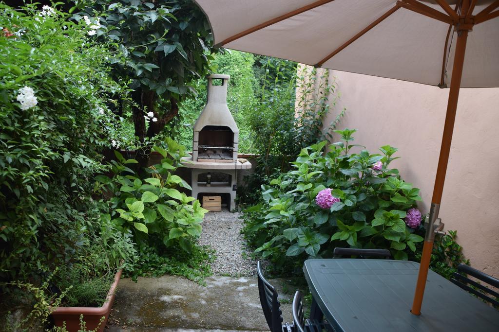 Apartment Casa Antica Chianni Exteriör bild