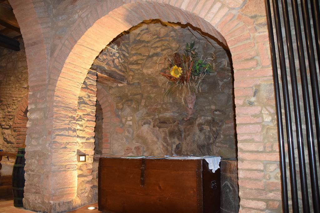 Apartment Casa Antica Chianni Exteriör bild